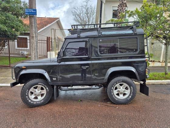 LAND ROVER DEFENDER 2.5 90 CSW 4X4 TURBO INTERCOOLER DIESEL 2P MANUAL